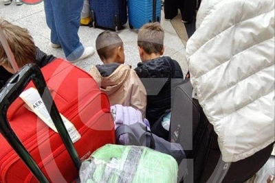 Туристы застряли в Батуми без еды из-за закрытия аэропорта Сочи