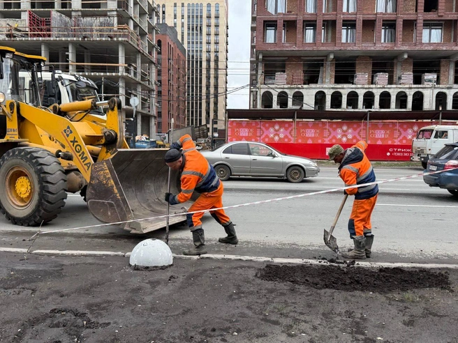 Вес одной полусферы должен быть не меньше 75, но не больше 100 килограммов, следует из госзакупки. Поднять её без техники может быть затруднительно | Источник: Максим Кудрявцев / t.me