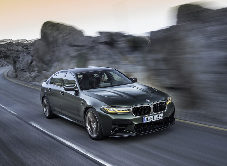 Четыре миллиона за три десятых секунды: BMW представила самый мощный автомобиль в своей истории