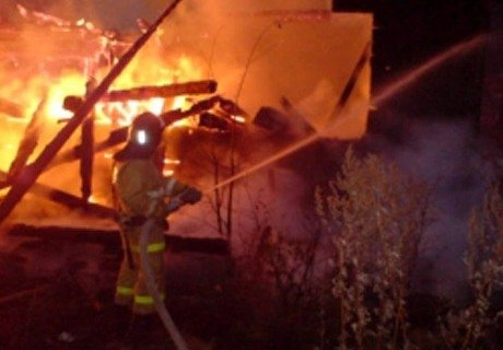На пожаре в дачном доме в Недостоеве пострадал человек | ya62.ru