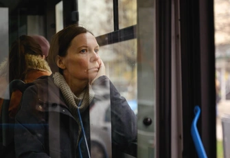 «Мне 50 лет, и найти работу я уже давно не могу. Из-за этого меня и мужчины бросают»