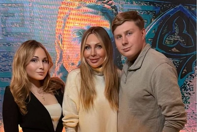 Happy Together Star Natalia Bochkareva Shares Photo with Grown Kids