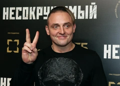 Неприятие жены семьей и операция дочки на сердце. Что волновало Аскольда Запашного больше нападения тигра
