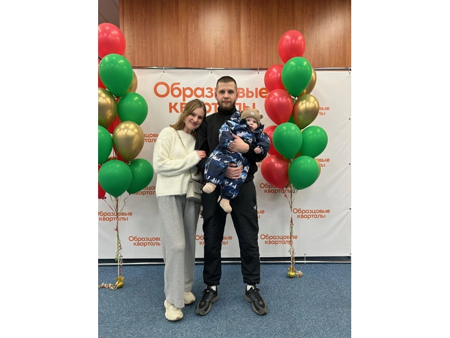 Олег, Анастасия и Фёдор Пашковы | Источник: ООО&nbsp;«СЗ „ТЕРМИНАЛ-РЕСУРС“