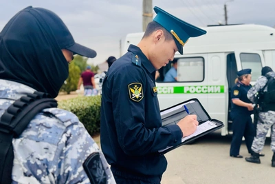 В Калмыкии изъяли машины у должников