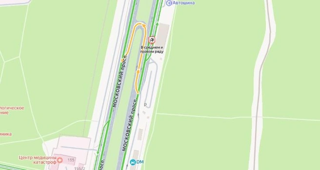 В Воронеже на Московском проспекте фура протаранила ограждение у «Пятерочки» | Источник: Яндекс карты