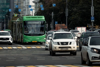 Челябинцы жалуются на духоту в автобусах