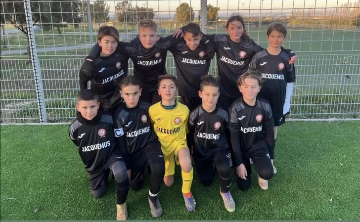 Как это трогательно: Jacquemus стал спонсором провинциального детского футбольного клуба | marieclaire.kz