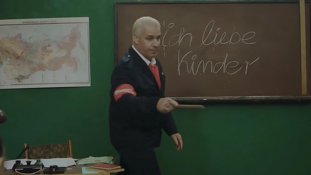 Тилль Линдеманн из Rammstein в короткометражке недели: «Я ненавижу детей­» (триллер, 2021, Германия-Россия, 21:50)