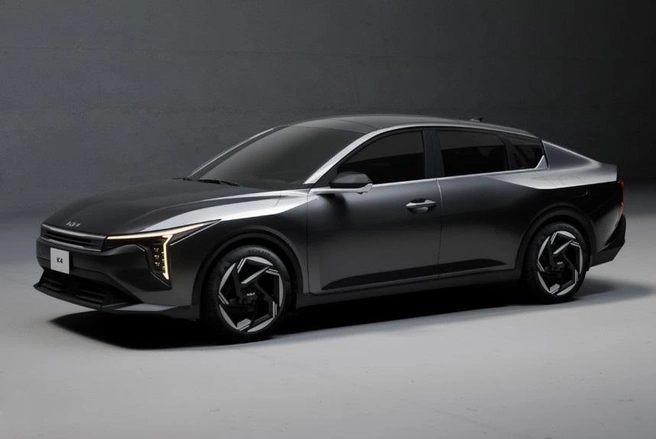 Kia K4 дебютировал в 2024 году, придя на смену Cerato. Модель с названием Kia K4 выпускалась до 2020 года в Китае, но не имеет отношения к новинке | Источник: Kia