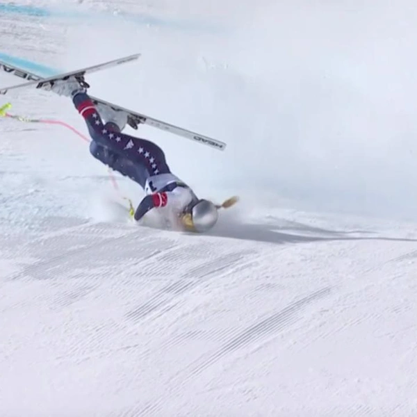 Падение Линдси Вонн на Олимпиаде-2026 | Источник: скриншот из трансляции