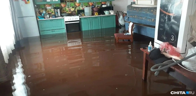 Вода вошла в дом | Источник: очевидец