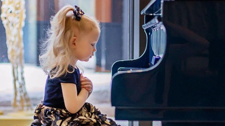 Как выглядит и живет 5-летняя дочь Елены Блиновской, здоровье которой резко пошатнулось | Источник: соцсети