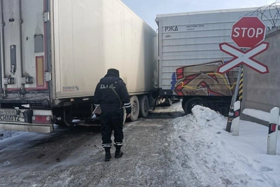 Court sentences truck driver for fatal rail crash in Urals