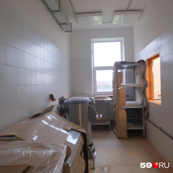 Застройщик должен укомплектовать садик оборудованием, в том числе, на кухне | Источник: Тимофей Калмаков / 59.RU