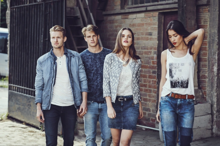 Lee Cooper: всем фанатам Британии посвящается | Источник: Архивы пресс-служб