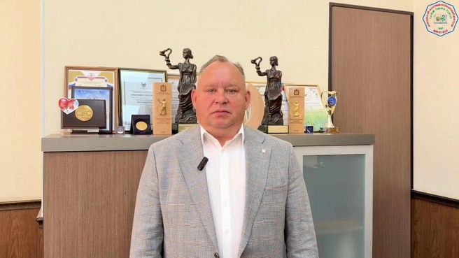 Володин — один из нескольких чиновников, переехавших в Екатеринбург | Источник: ГАПОУ Оренбургский областной медицинский колледж / t.me