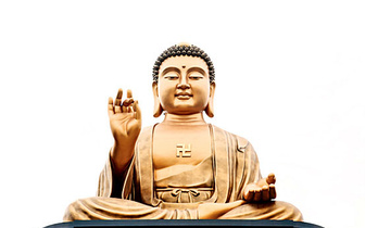 Почему на груди Будды весеннего храма изображена свастика?