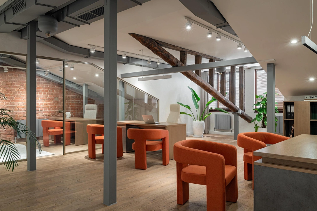 Офис в здании XVIII века в Казани | Источник: Александр Бурнатов. Стиль: Юлия Волкова