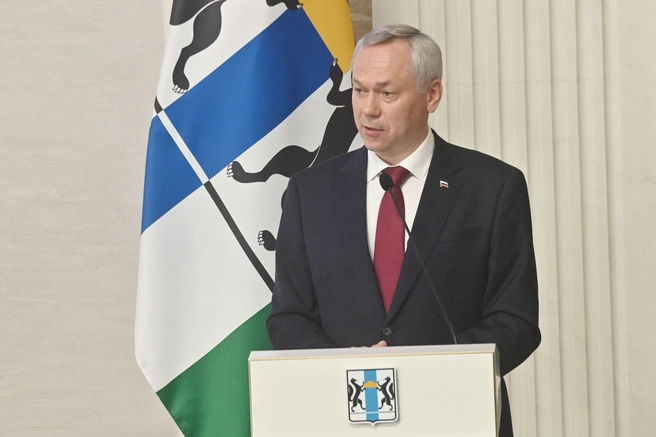 Церемония вручения государственных наград, поощрений президента РФ и наград Новосибирской области, посвященная Дню России | Источник: Nso.ru
