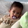 Питается сам, но боится чужих: видео с двухлетним Язданом, которого наркоман швырнул об пол в Шереметьево