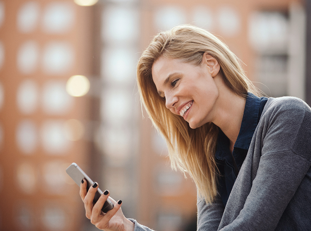 Bumble: новый сервис знакомств, где выбор делают женщины | marieclaire.ru