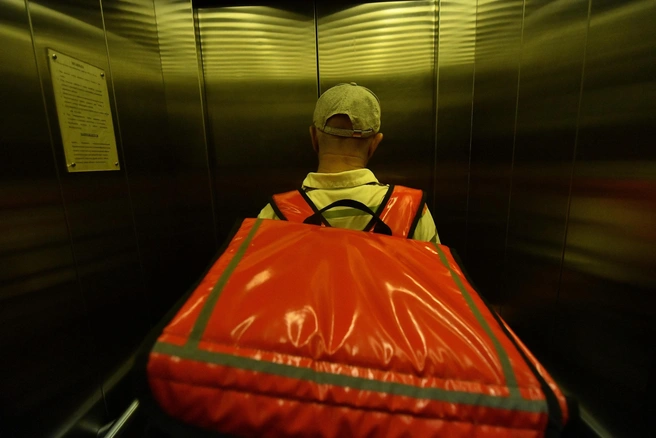 Клиенты бывают разными | Источник: Артём Устюжанин / E1.RU