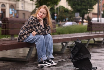 «В моей жизни ничего не происходит, и я не знаю, о чем разговаривать с людьми»