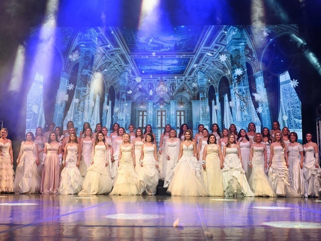 В соревновании участвовали 42 матери | Источник: Дмитрий Емельянов / E1.RU