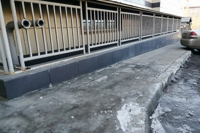 Суд обязал УК выплатить 305 тыс. рублей за травму подростка