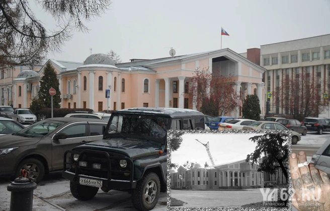 Улица Петрова (здание Казначейства)