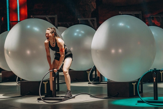 На испытаниях атлеты отдают все силы | Источник: пресс-служба телеканала ТНТ