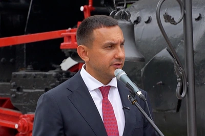 В Комсомольске-на-Амуре открыли памятник паровозу