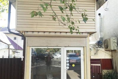 Sochi woman forced to demolish shop built on another's land