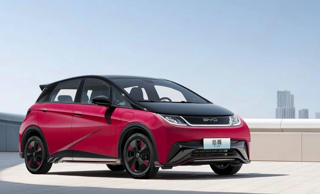 BYD Dolphin стал бестселлером в Китае, а сейчас покоряет Европу. Но даже в Германии цена ниже, чем у «Атома» (от 35 тысяч евро) | Источник: пресс-служба компании BYD