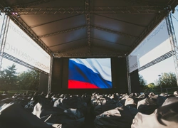 Встречи со звездами в летних кинотеатрах проекта «Московское кино»