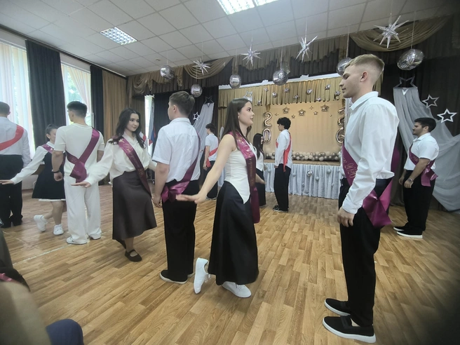Такие маленькие, такие взрослые дети | Источник: Виталий Подоляко / vk.com