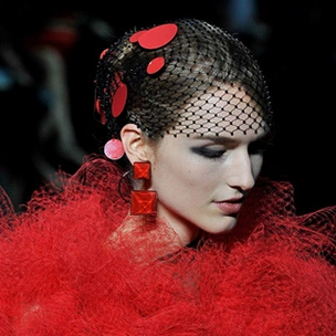Кутюрный показ Giorgio Armani Prive