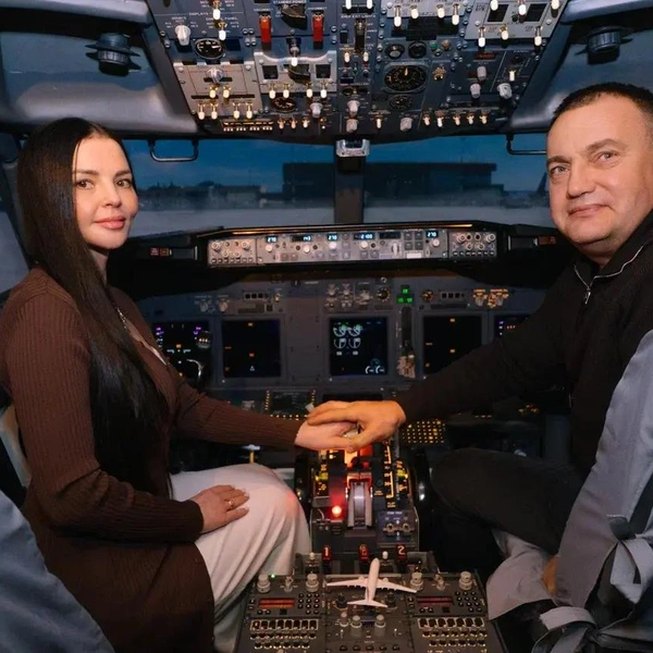 Сюрприз на 23 Февраля превратился в полет мечты на настоящем «Боинге 737» | Источник: «Крылья Советов»