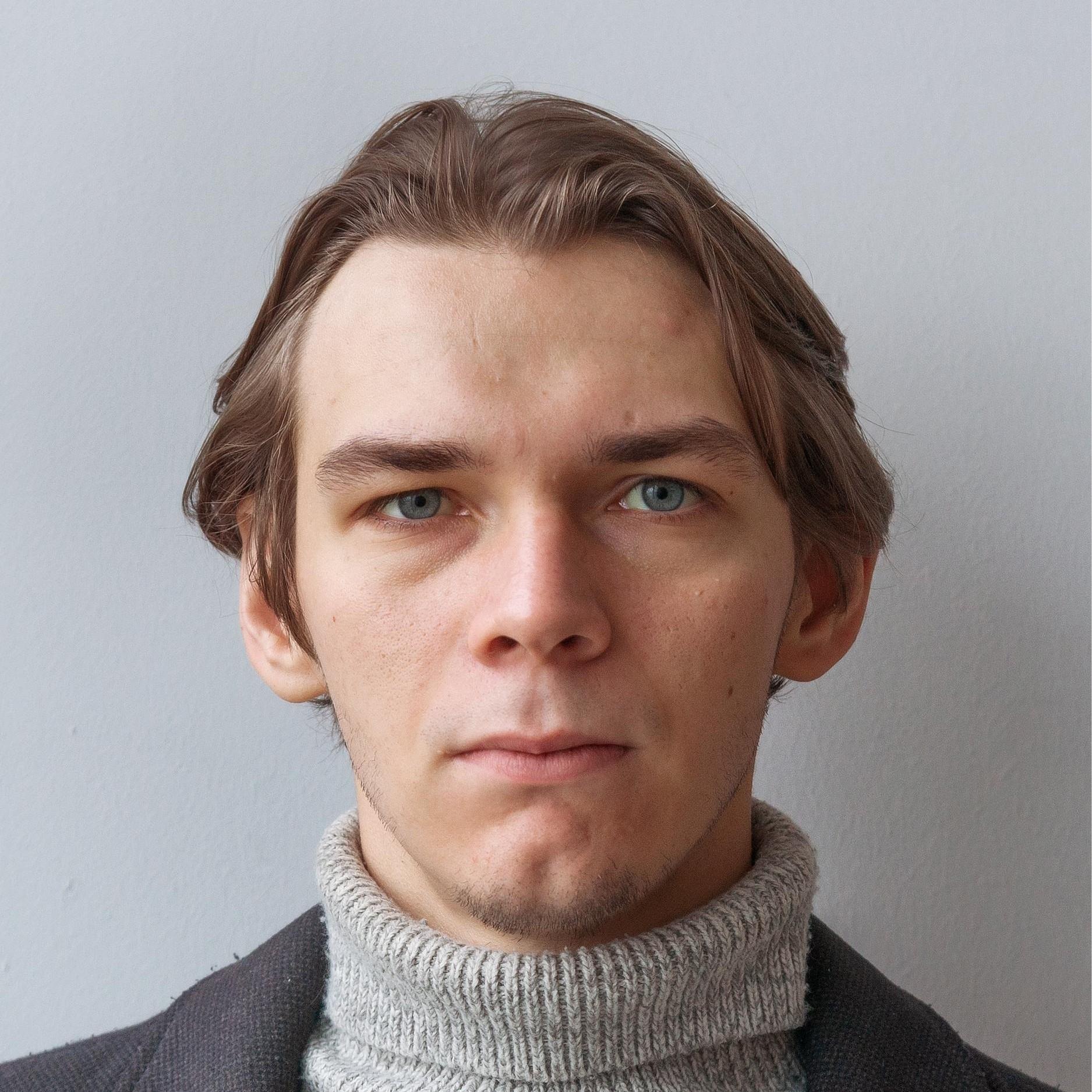 Антон Данилов