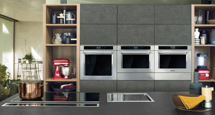 Новинки бытовой техники Whirlppol, Hotpoint, Indesit и KitchenAid на выставке Eurocucina (фото 33)