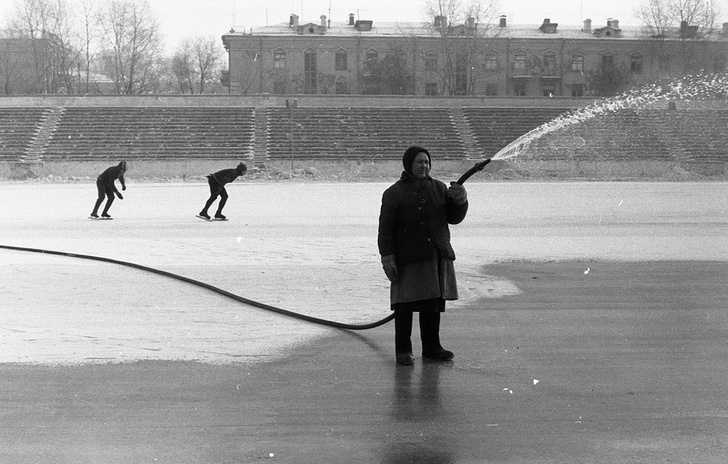Фото №14 - Топ-5 зимних развлечений из советского детства (ностальгическая галерея)