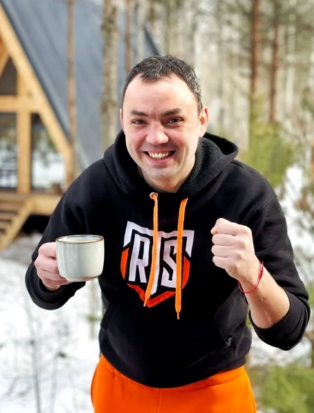 Александр Гобозов | www.starhit.ru