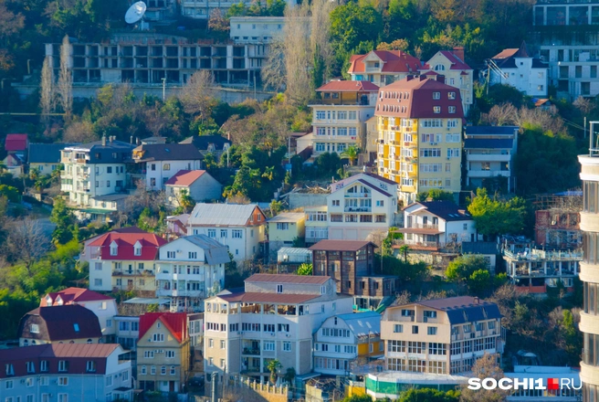 Самострои плотно укоренились в Сочи | Источник: Оксана Витязь 