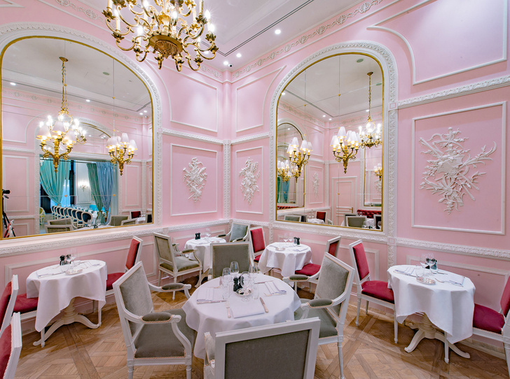 Фото №3 - Париж в Москве: 6 ресторанов, где подают лучшие французские десерты