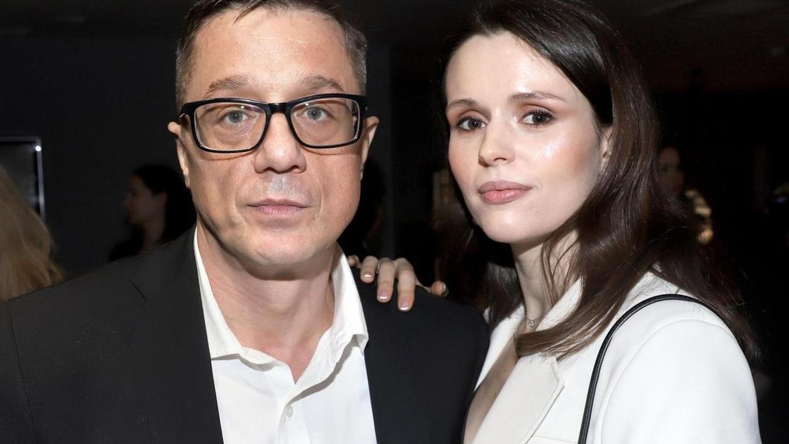 Алексей Макаров впервые рассказал о тайной свадьбе со стюардессой, в которую влюбился на небесах