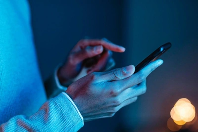 MAX в режиме инкогнито: как спрятаться от всех в вездесущем мессенджере