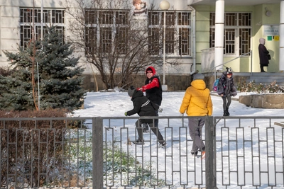 Свободное посещение школ в Ростове из-за непогоды