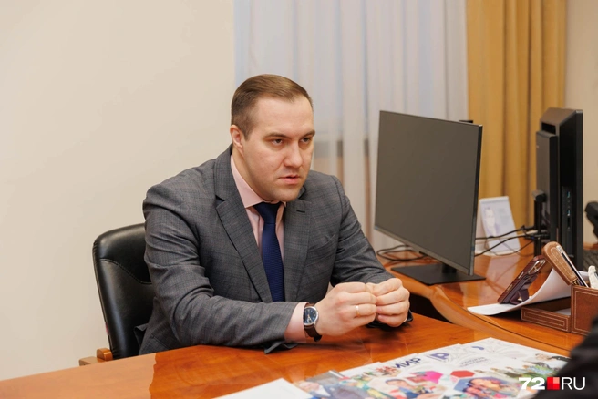 Рзаеву 33 года. В апреле он стал председателем Комитета по делам национальностей Тюменской области | Источник: Ирина Шарова / 72.RU
