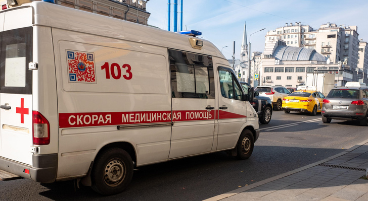 В Москве двухлетняя девочка выжила после падения с девятого этажа